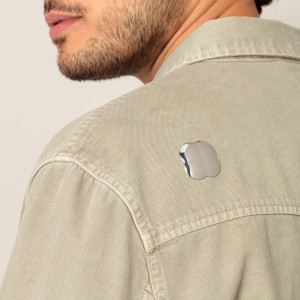 Магнит за тяло с форма на детелина